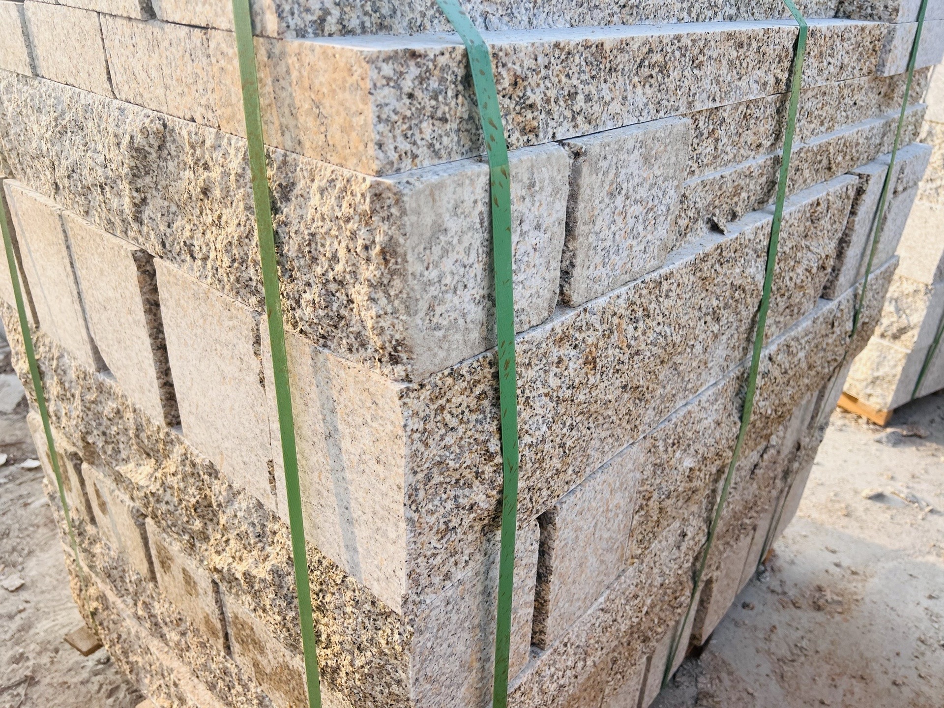 蘑菇石批發售后服務內容(圖2)